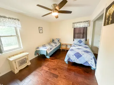 Game Room and Cozy Pool - Spacious Family Escape Hotels near Cabela's