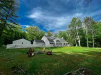 Private River Access and Game Room - Charming Retreat