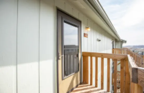 Access to Lake View Pool and Boat Slip Available - Charming Lake Retreat