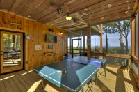 Stunning Views and Luxurious Amenities - Breathtaking Cabin Retreat Hotels in Fannin County