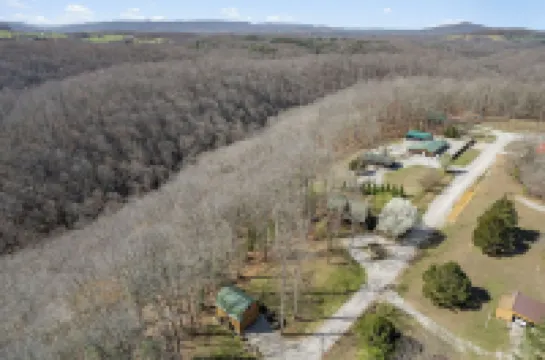 Deer Run - A Peaceful cabin hideaway!