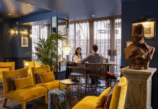 5. 웰컴 호텔 파리..