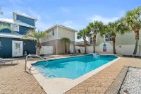 Breathtaking Beach and Gulf Views - Stunning Coastal Haven Hotels in Sunnyside