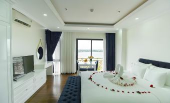 Queenie Hotel