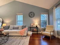 Spacious 3 bedrooms with Yard – Near Naperville, Chicago