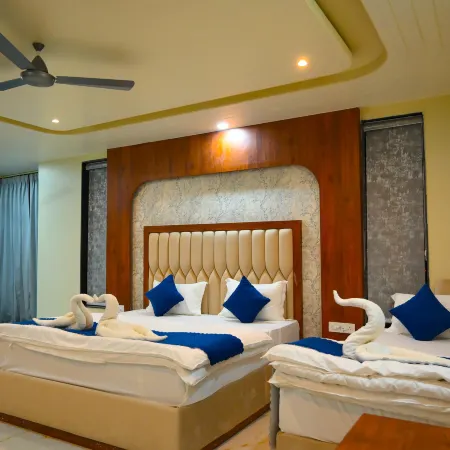 Hotel Dinanath
