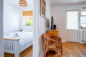 Cosy Cottage - 2 Bedroom Cottage - Mumbles