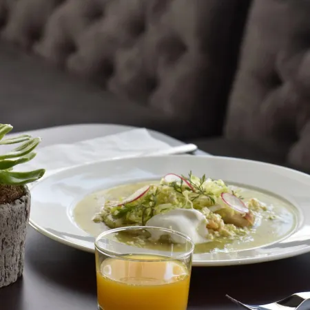 Esduma HK Hotel Pachuca