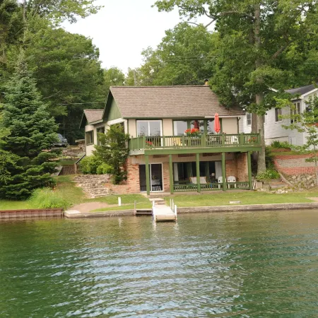 Clear Lake Resort