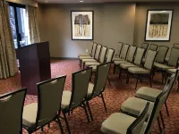 The Paramount Hotel Portland Hotels near Riverplace