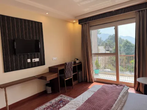 힐크레스트 밸리 라니켓