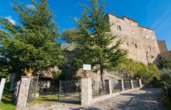 位於佩特雷拉圭迪的迷人公寓-帶花園和燒烤設施