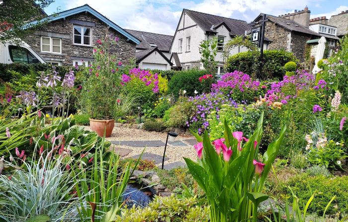 Puddle Duck Lodge – Adults Only