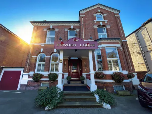 The Bowden Lodge