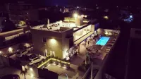 Contino Maria Hotel a 