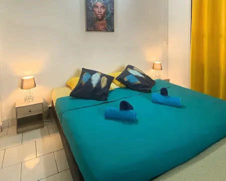 Auberge K-Wan Hostel - Proche Plages Hotels in Deshaies