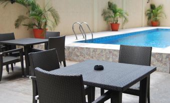 Beni Apartment and Suites