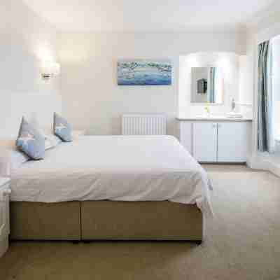 Ommaroo Hotel Rooms