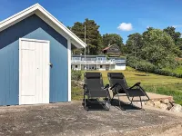 Holiday Home in Ljungskile - Parking