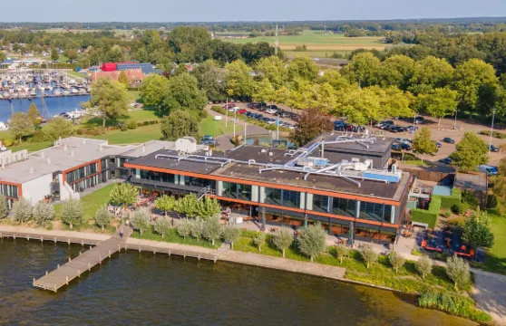 阿默斯福特費呂沃梅爾普斯提裏翁酒店