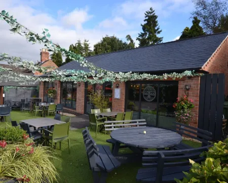 皇家橡樹酒店 拉夫堡酒店