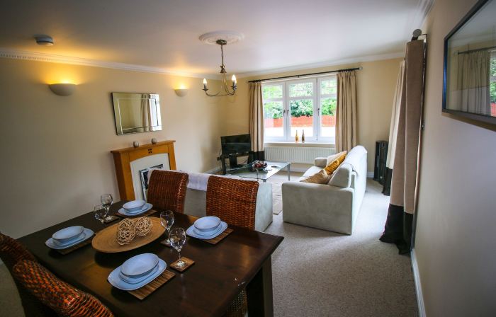 Turnberry Apartments