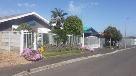 Mitchell's Guesthouse