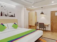 De Crown Luxury Hotel Hotels in Kakinada