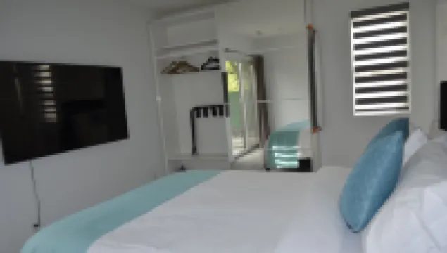 Dimond Abode Vacation Rental