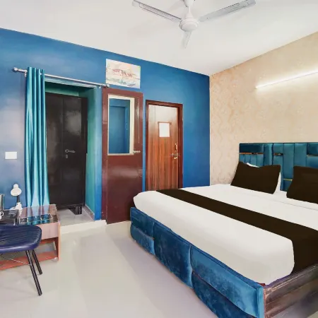Hotel Spark Inn || Near Motherhood Hospital
