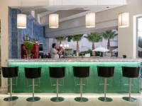 Angela Suites Boutique Hotel - bar