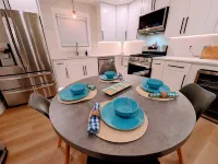 10 Burnett Home - 2-نجوم