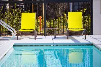 SpringHill Suites West Sacramento - Pools