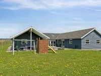 Luxury Retreat Nr. Lyngby - by Traum Ferienwohnungen Hotels in Lokken