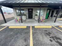 Rainbow Motel فنادق في غريلي