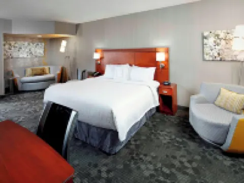 Courtyard Akron Stow Hotels in Stow