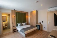 Perast City Hotel - Strand