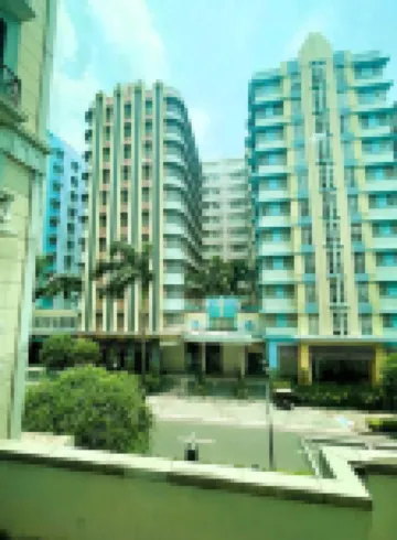 Henry & Adiche  Emperador Building