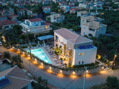 Kannas Mani-Luxury Suites- Adults Friendly 14+