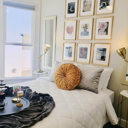 Somerset Hotel Отели рядом с достопримечательностью «Музей Железнодорожных Моделей»
