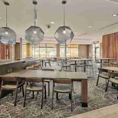 SpringHill Suites Durango Dining/Meeting Rooms