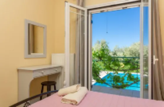 Villa Russa Alekos Large Private Pool Walk to Beach Sea Views Wifi Car Not Required - 2020