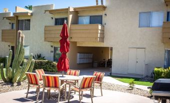 Updated Condo in A Old Town Scottsdale Location