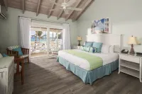 Pineapple Beach Club - All Inclusive