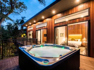 Rainforest Deluxe
