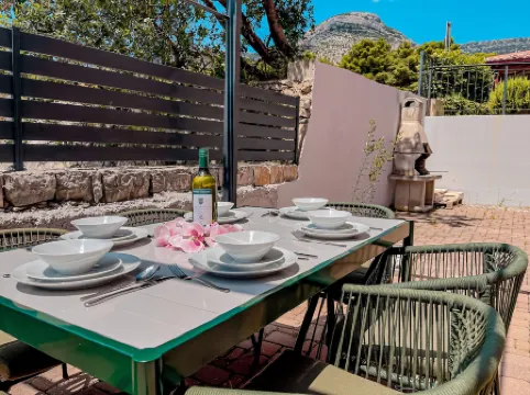 Pinia Apartments Bol