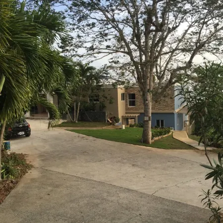 Villa Indigo 1Br in Private Gated Estate