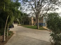 私人封閉莊園的Villa Indigo 1BR - 3 星級