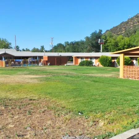 Relax Inn Yreka