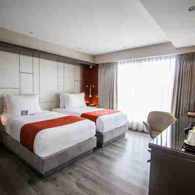 Hotel XYZ Rooms